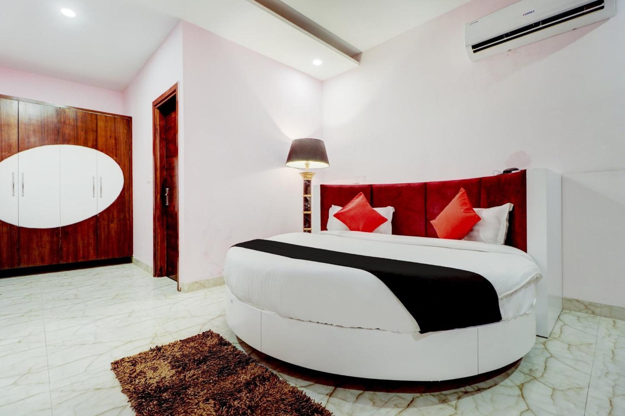 Hotel O Stevia Zirakpur Екстериор снимка