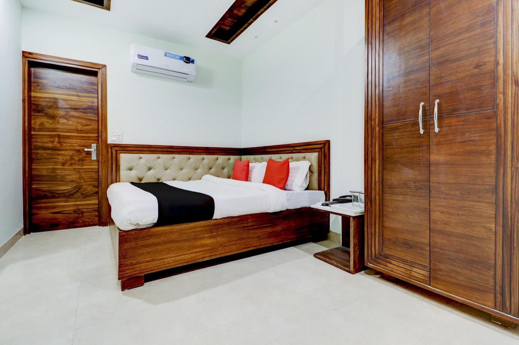 Hotel O Stevia Zirakpur Екстериор снимка