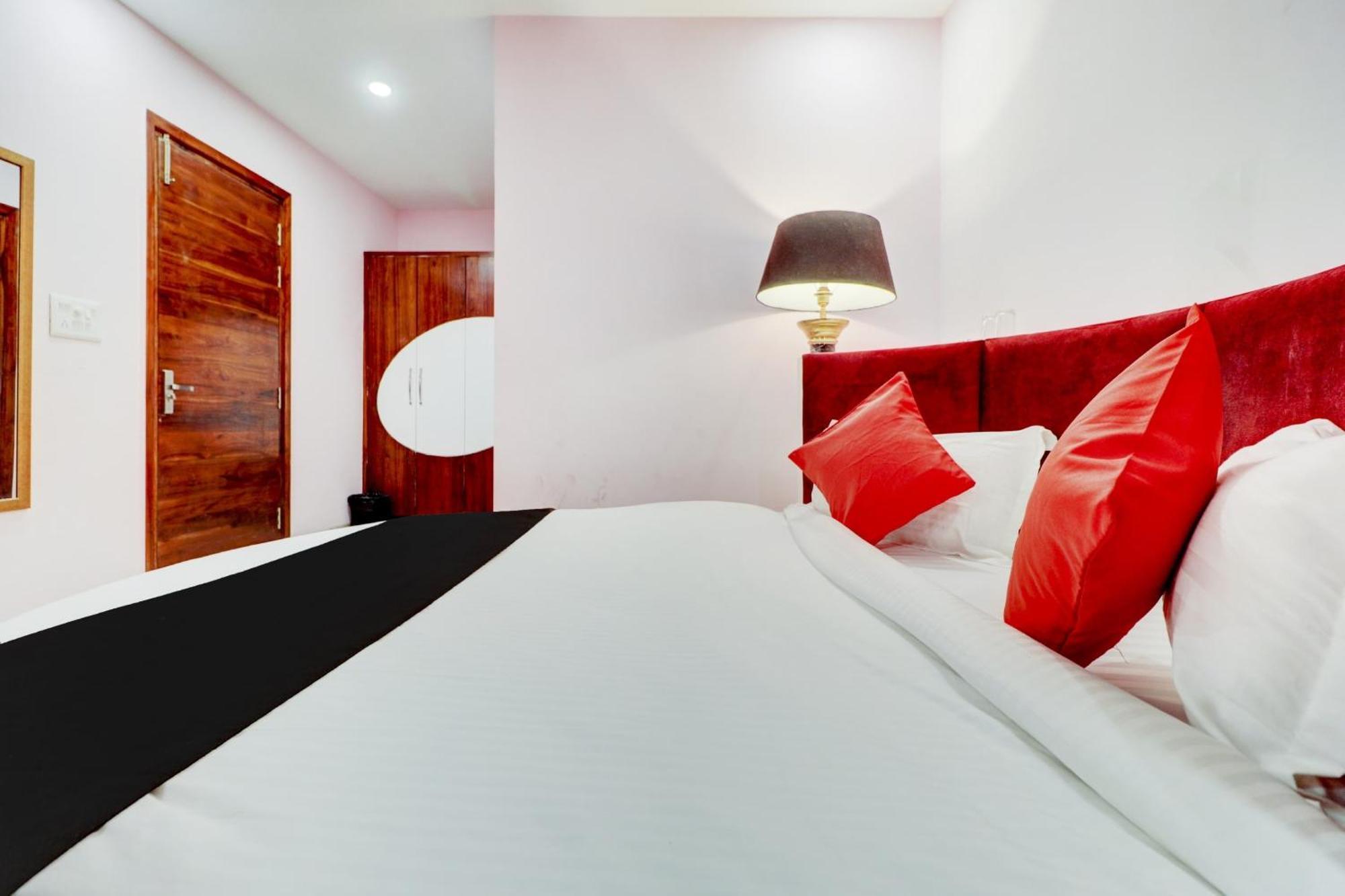 Hotel O Stevia Zirakpur Екстериор снимка